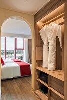 Internet por cable gratis y ropa de cama 