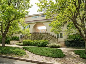 Exterior - Heart of Cherry Creek | Group Retreat | Hot Tub (Denver)