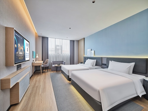 Country Inn & Suites  Xi'an Bell Towers