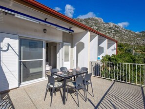 Apartment | Exterior - Apartments Sun 4 You - One Bedroom Apartment With Terrace and Sea View (Karlobag)
