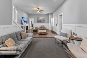 Fernseher, Arbeitsbereiche