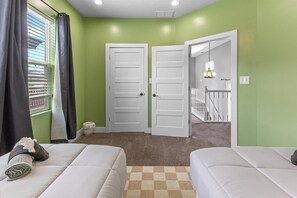 3 Schlafzimmer, Bügeleisen/Bügelbrett, WLAN, Bettwäsche