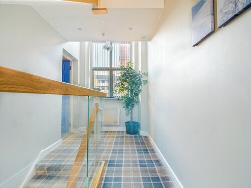 Chic Loft Apartment in Kelham Island, Sheffield