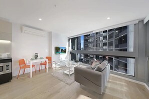 Télévision, espaces bureaux