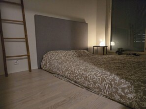 1 bedroom, iron/ironing board, Internet, wheelchair access