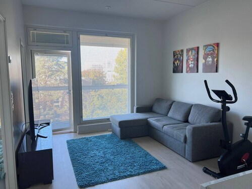 Helsinki City or Airport 16min, convenience place