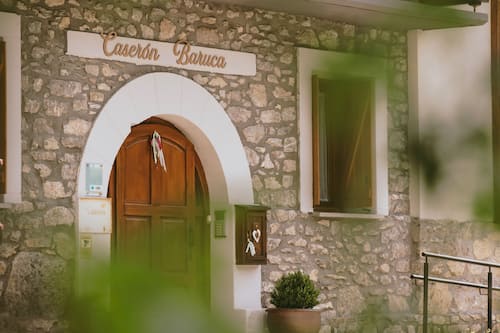 Fachada del alojamiento