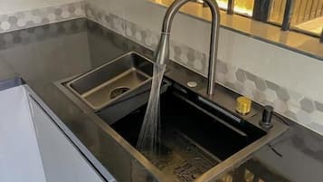 電熱水壺