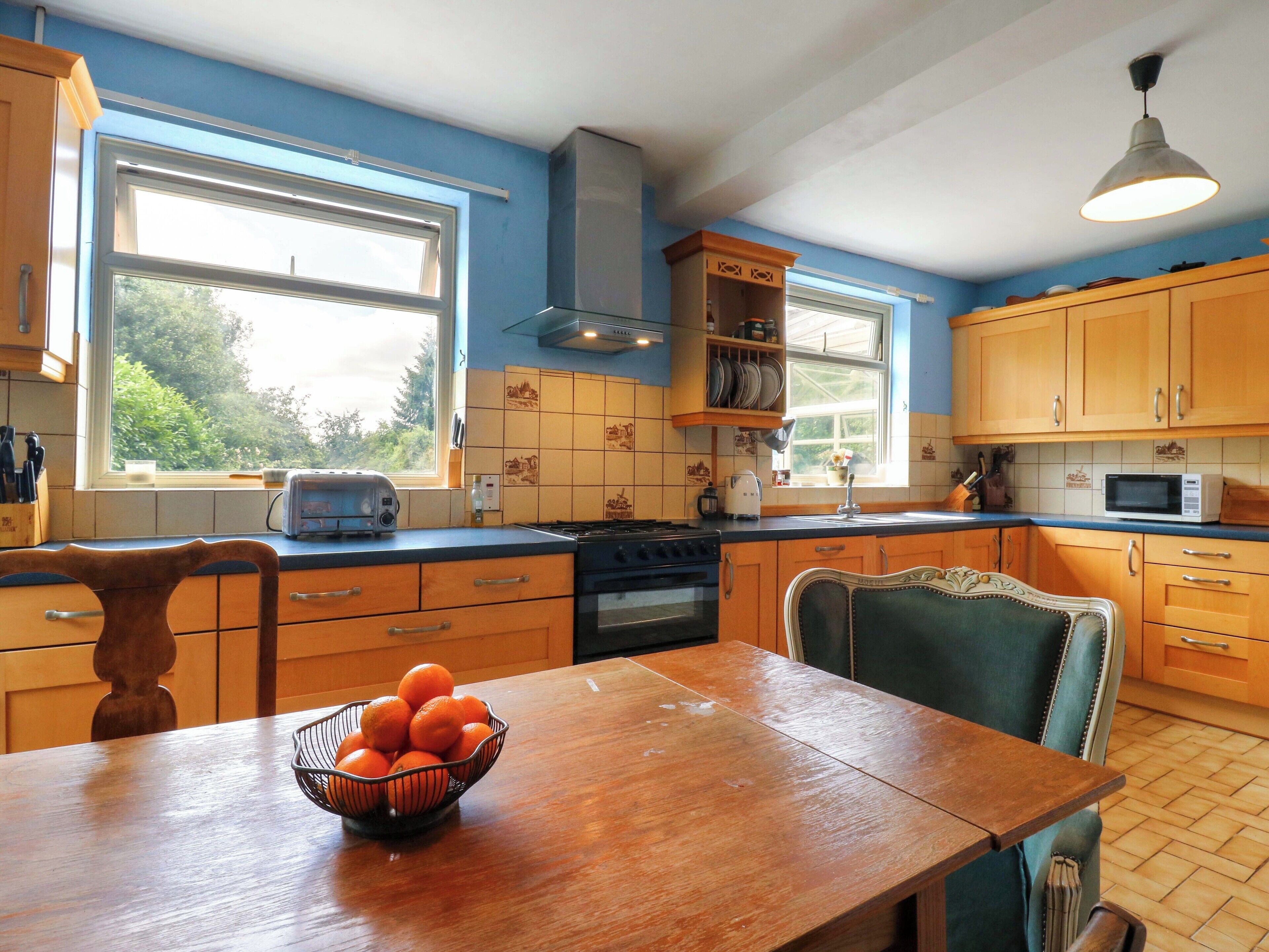 Cookware/dishes/utensils