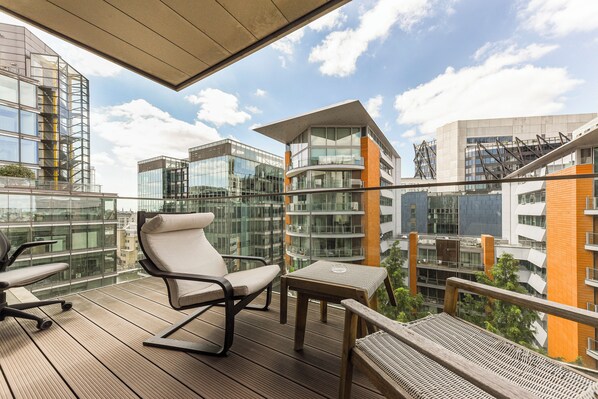 Superior Apartment | Terrace/patio