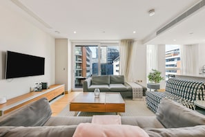 Superior Apartment | Living area