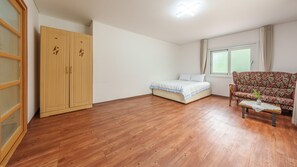 Basic Room, 1 Bedroom (Sarangchae (Pet-Friendly / BBQ)) | 1 bilik tidur, Wi-fi percuma 