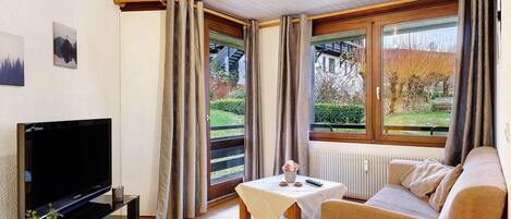 Televisie en een tafeltennistafel