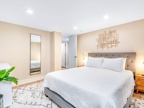 3 bedrooms, iron/ironing board, travel cot, free WiFi