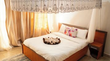 Chambre Double Deluxe, balcon | Literie hypoallergénique, bureau