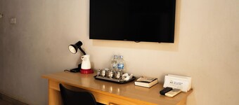 Blissful lily lodge