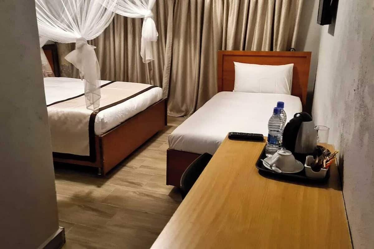 Hypo-allergenic bedding, desk, laptop workspace, free WiFi