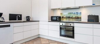 Large activity holiday home with free water park, bowling, badminton and tennis.