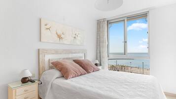 1 Schlafzimmer, BĂŒgeleisen/BĂŒgelbrett, WLAN, BettwĂ€sche