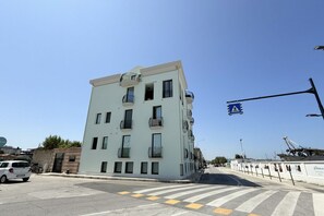 Exterior - SE190 - Senigallia, renovated one-bedroom apartment with air conditioning (Senigallia)