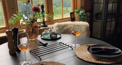 Luxury hillside family home with panoramic views, sauna & hot tub