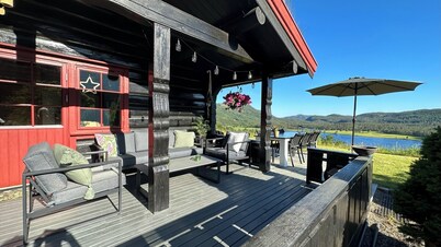 Luxury hillside family home with panoramic views, sauna & hot tub