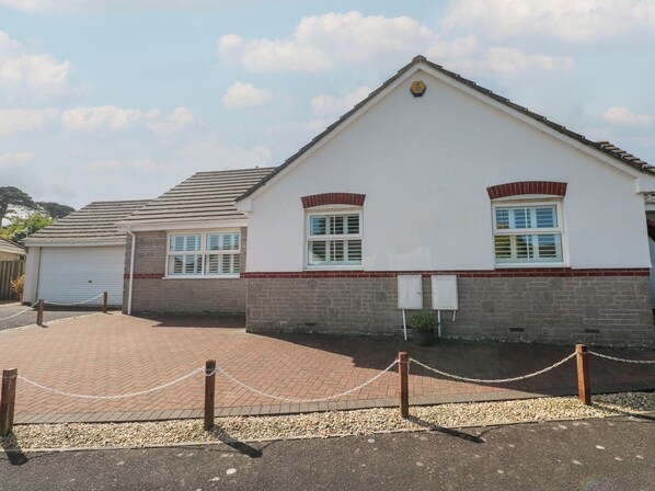 Exterior - Jaluna (St Ives)