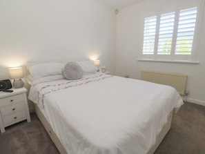 3 quartos, individualmente decorados, individualmente mobiliados