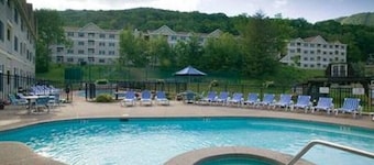 2 BR Jiminy Peak w Mountain View Sleeps 7 Gorgeous