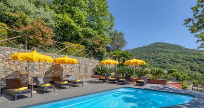 Villa Belvedere Condor - L - with Pool