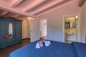 Family Villa, Multiple Bedrooms, Refrigerator & Microwave, Mountainside (Villa Belvedere Condor - L)
