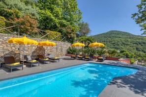 Seasonal outdoor pool - Villa Belvedere - L - Pool And Relax (Alassio)