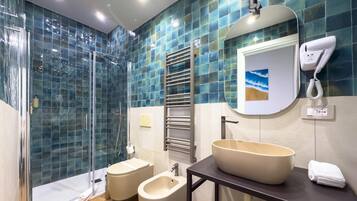 Haartrockner, Handtücher