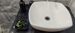Towels - Raghupati Raghav Raja Ram Inn (Faizabad)