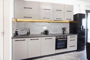 Oven
