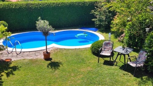 Ferienwohnung 'Uschi' mit Pool, Gemeinschaftsgarten und WLAN