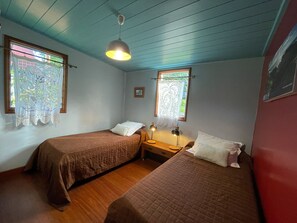 2 quartos, Wi-Fi de cortesia, roupa de cama