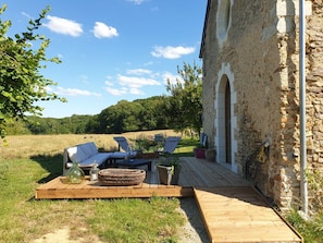 Terrace/patio - Family guesthouse near La Flèche, pets allowed (Bazouges Cré sur Loir)