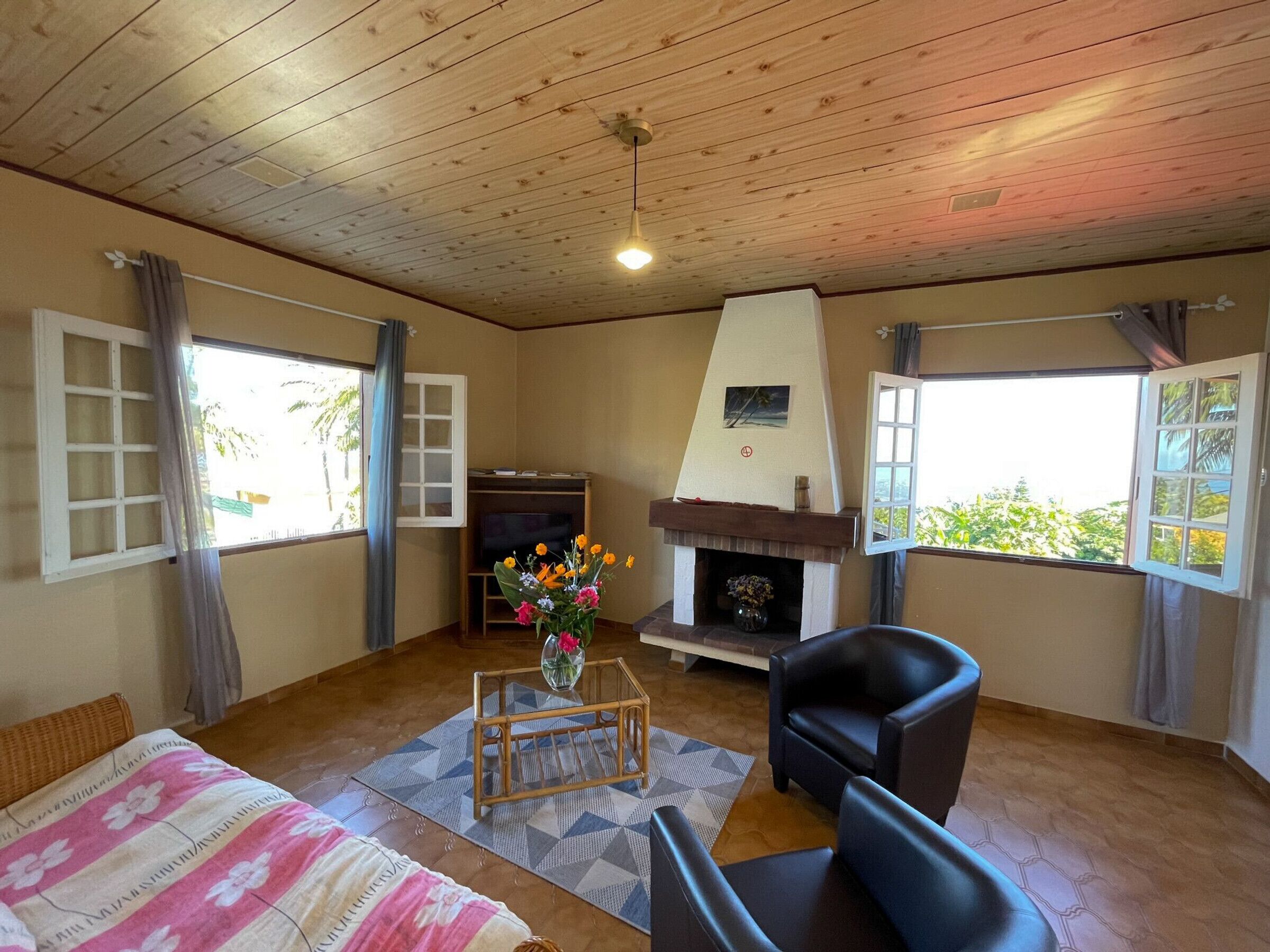 2 chambres, Wi-Fi gratuit, draps fournis