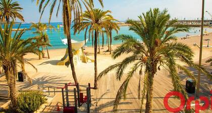 Modern studio with terrace, air-conditioned, WIFI, 2 sleeps in Menton