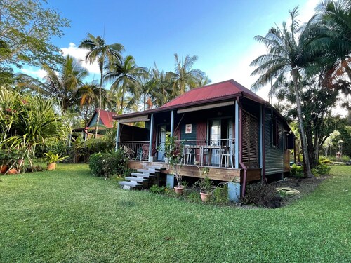 Cottage VERT NATTE mit kreolischem Garten in Sainte-Rose