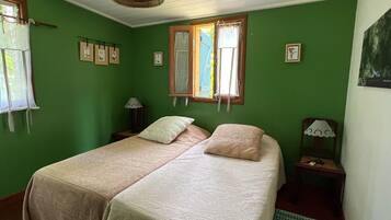 2 bedrooms, free WiFi, bed sheets