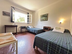 3 間睡房、免費 Wi-Fi