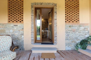 Exterior detail - Holiday Home 'Iris' with Shared Garden, Wi-Fi and Air Conditioning (barberino di mugello)