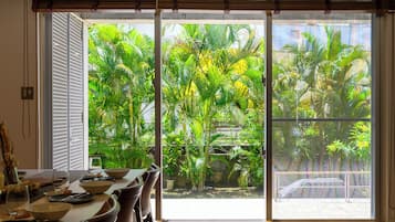 Televisión de pantalla plana, Netflix, Hulu, servicios de streaming