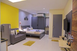 Premium Studio, Balcony - Srinivasam Studio Flat (Hyderabad)