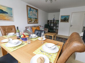 Dining - Beachcombers, 13 Chesil House (Bridport)