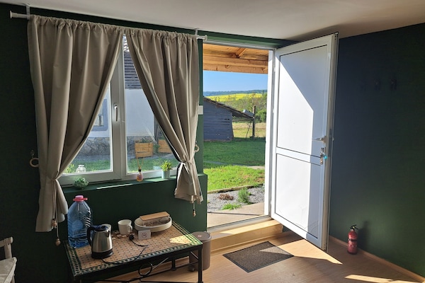 Quarto casal clássico, 1 cama de casal, para não fumantes, vista para o jardim | Individualmente decorados, individualmente mobiliados, Wi-Fi de cortesia