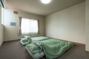 3 室のベッドルーム、WiFi