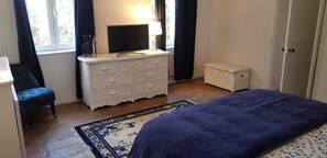 Fer et planche à repasser, Wi-Fi, draps fournis